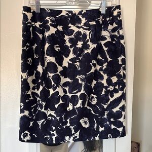 Jones New York Navy and White Floral Skirt
